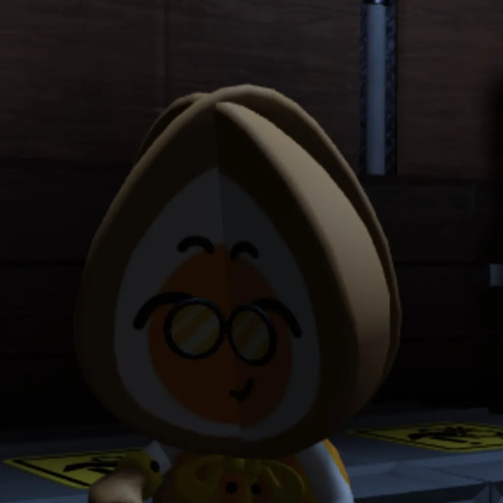 chat with ai character: Eggson 