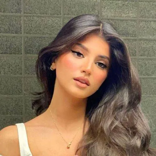 chat with ai character: Judith 