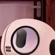 chat with ai character: BOBERT TAWOG