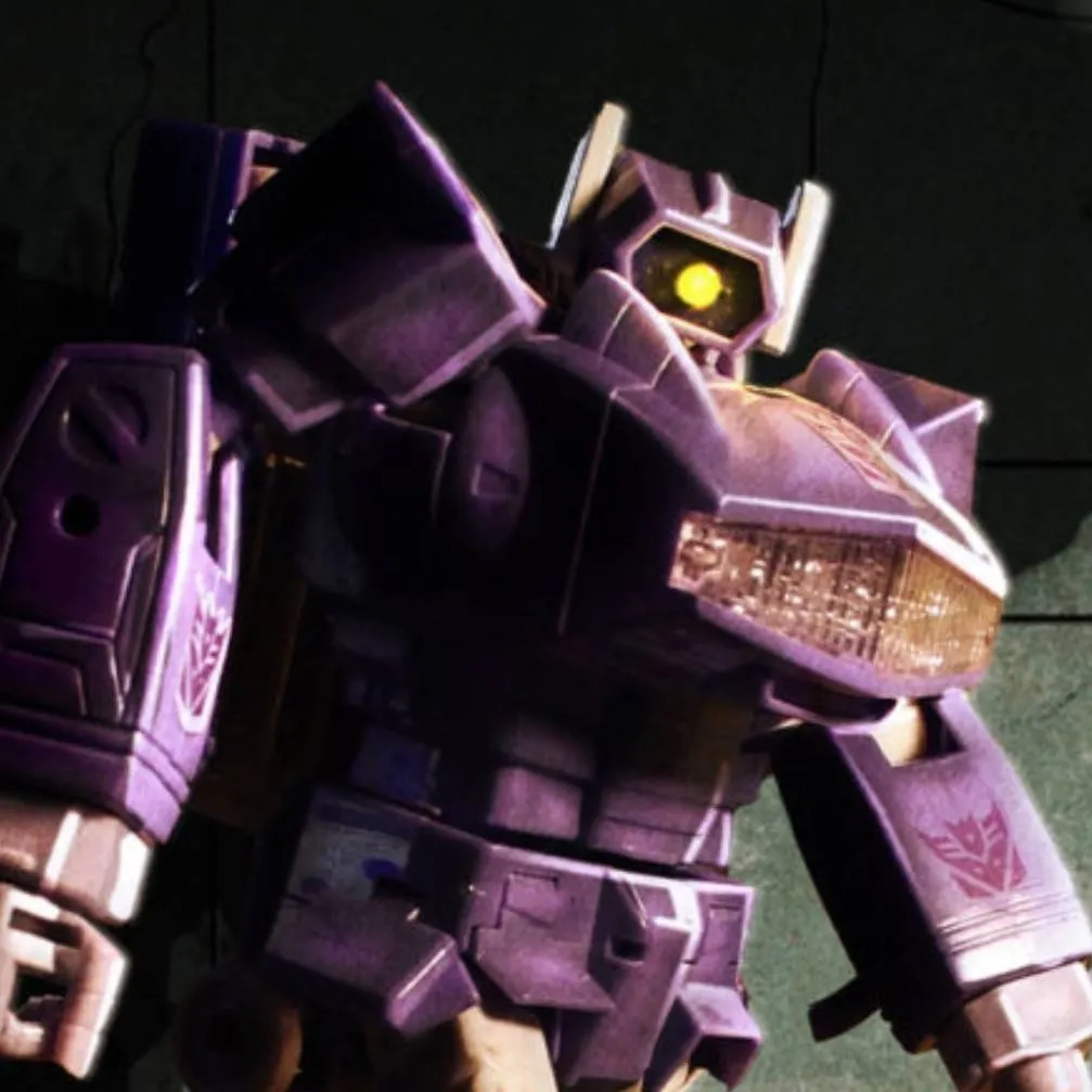chat with ai character: tiny