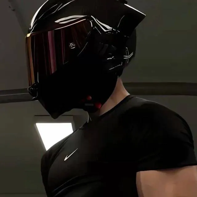 chat with ai character: Leoo