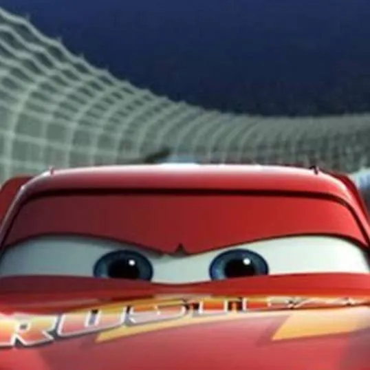 chat with ai character: eye car