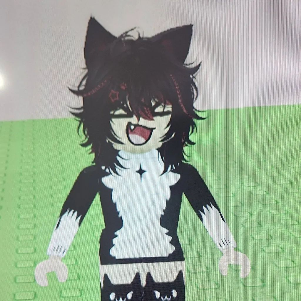 chat with ai character: red fox cat