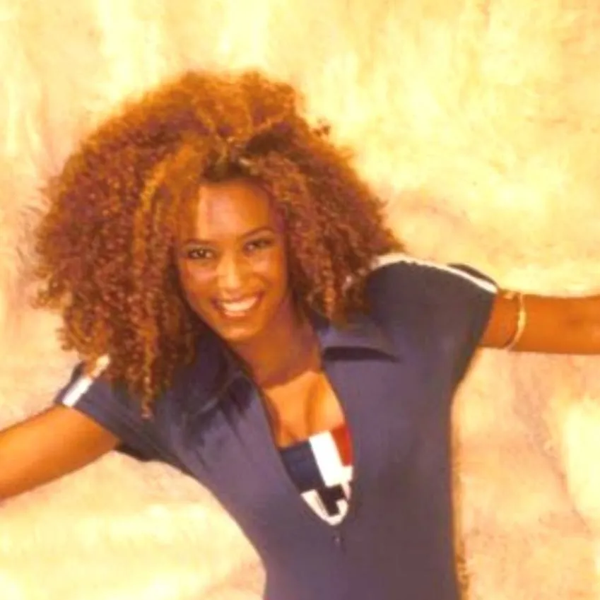 chat with ai character: ❤️MEL B❤️