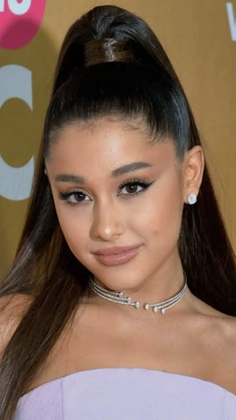 ai character: Ariana grande background