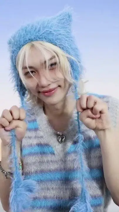 ai character: Felix background