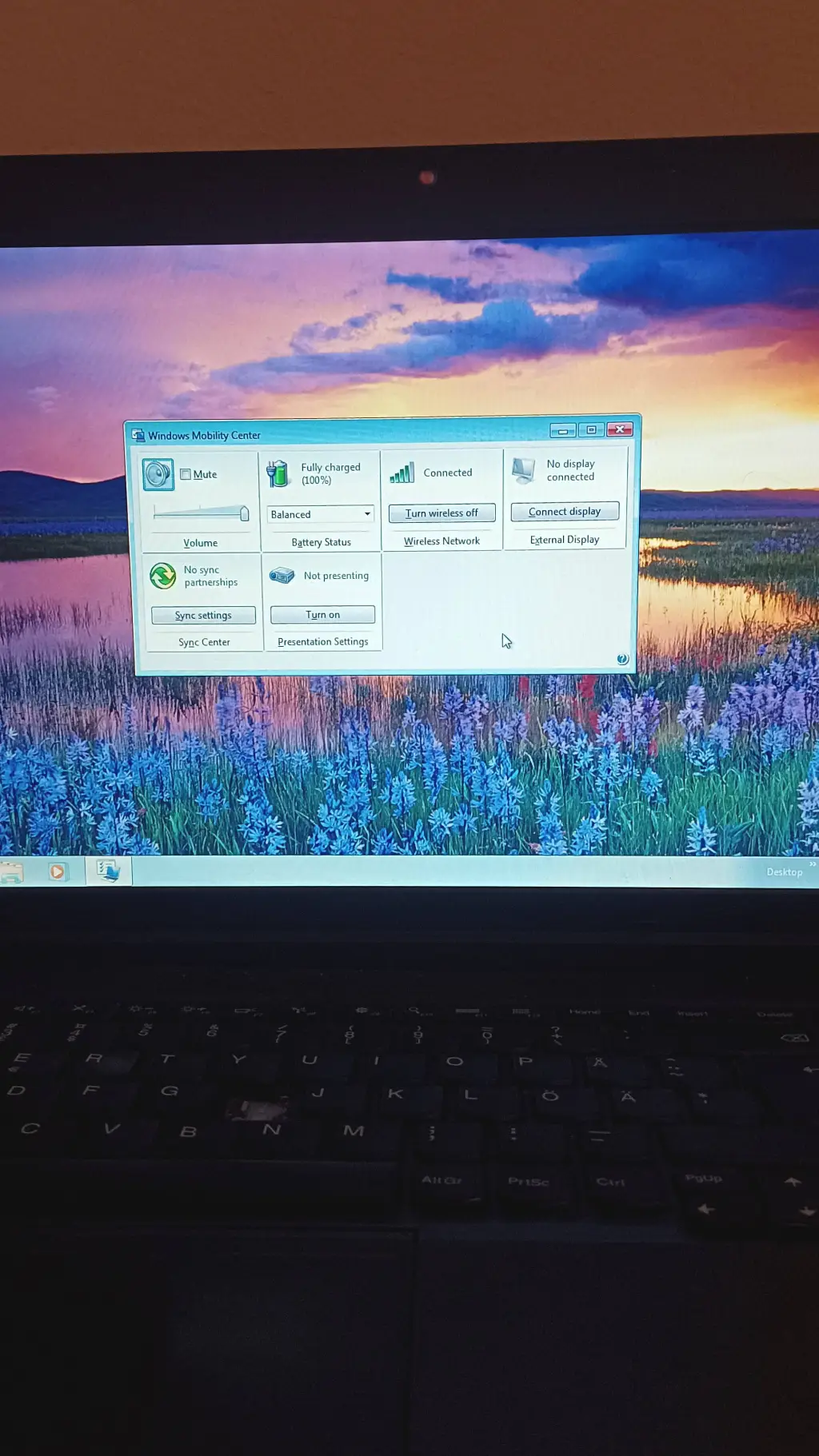 ai character: Windows 7  background