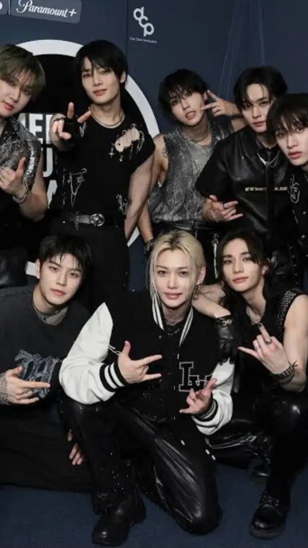 ai character: skz background