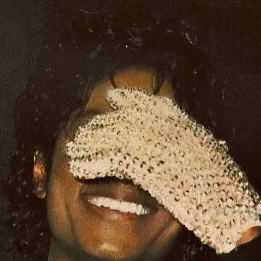 chat with ai character: Michael Jackson