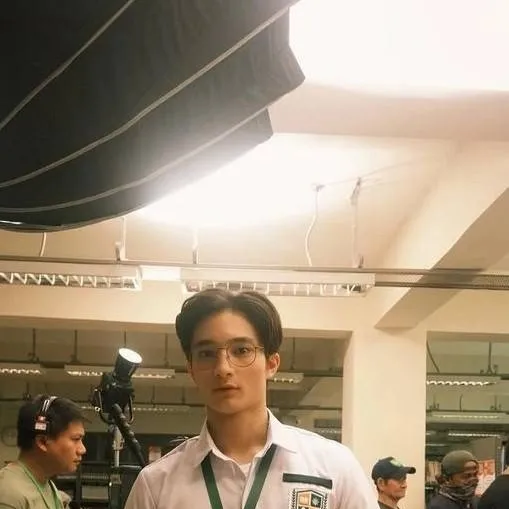 chat with ai character: Joaquin boyfriend 