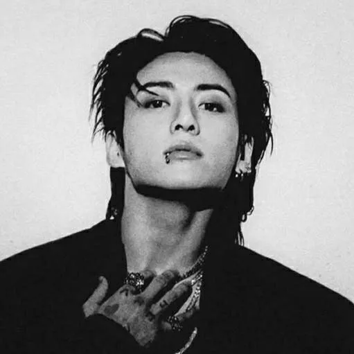 chat with ai character: jeon