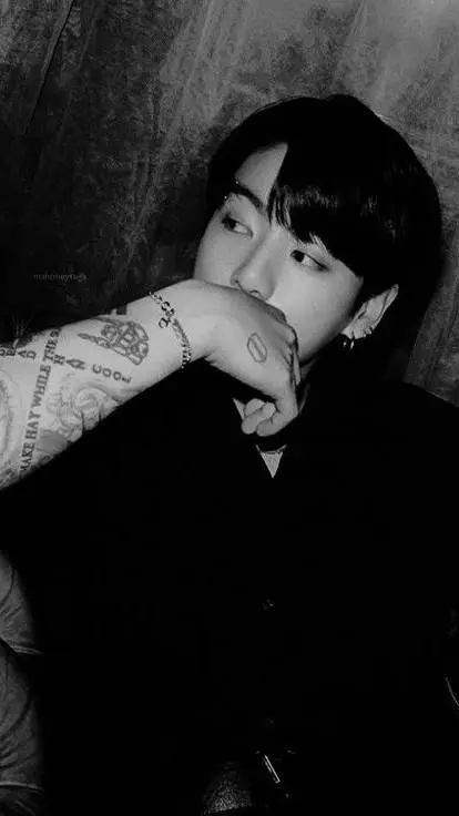ai character: jeon jungkook  background