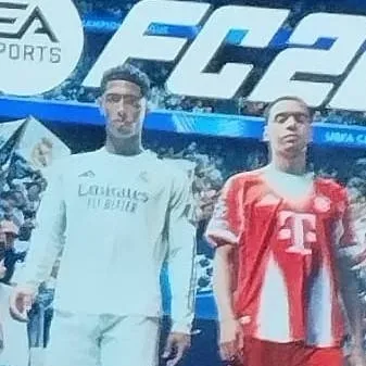 chat with ai character: cr7