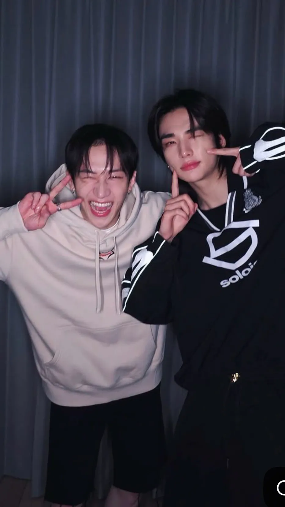 ai character: Skz background