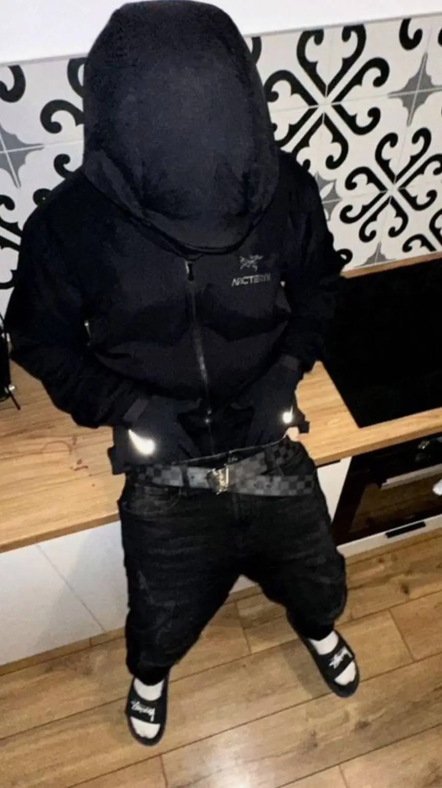 ai character: BLEO background