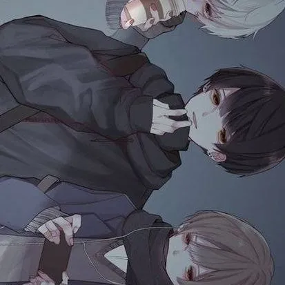 chat with ai character: ♡tus novios♡