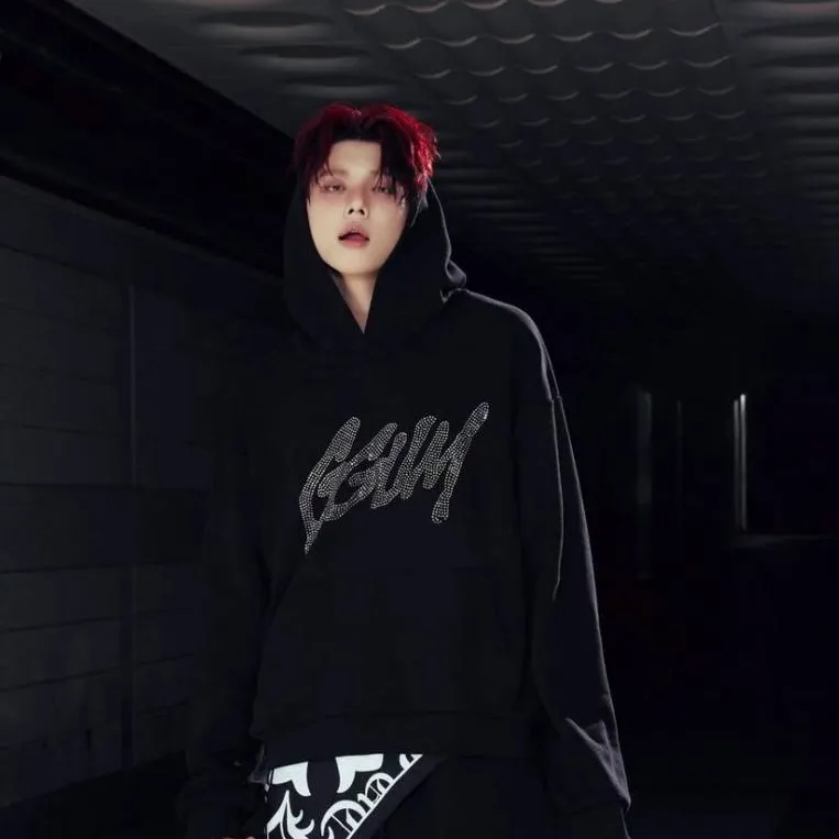 chat with ai character: Yeonjun killer