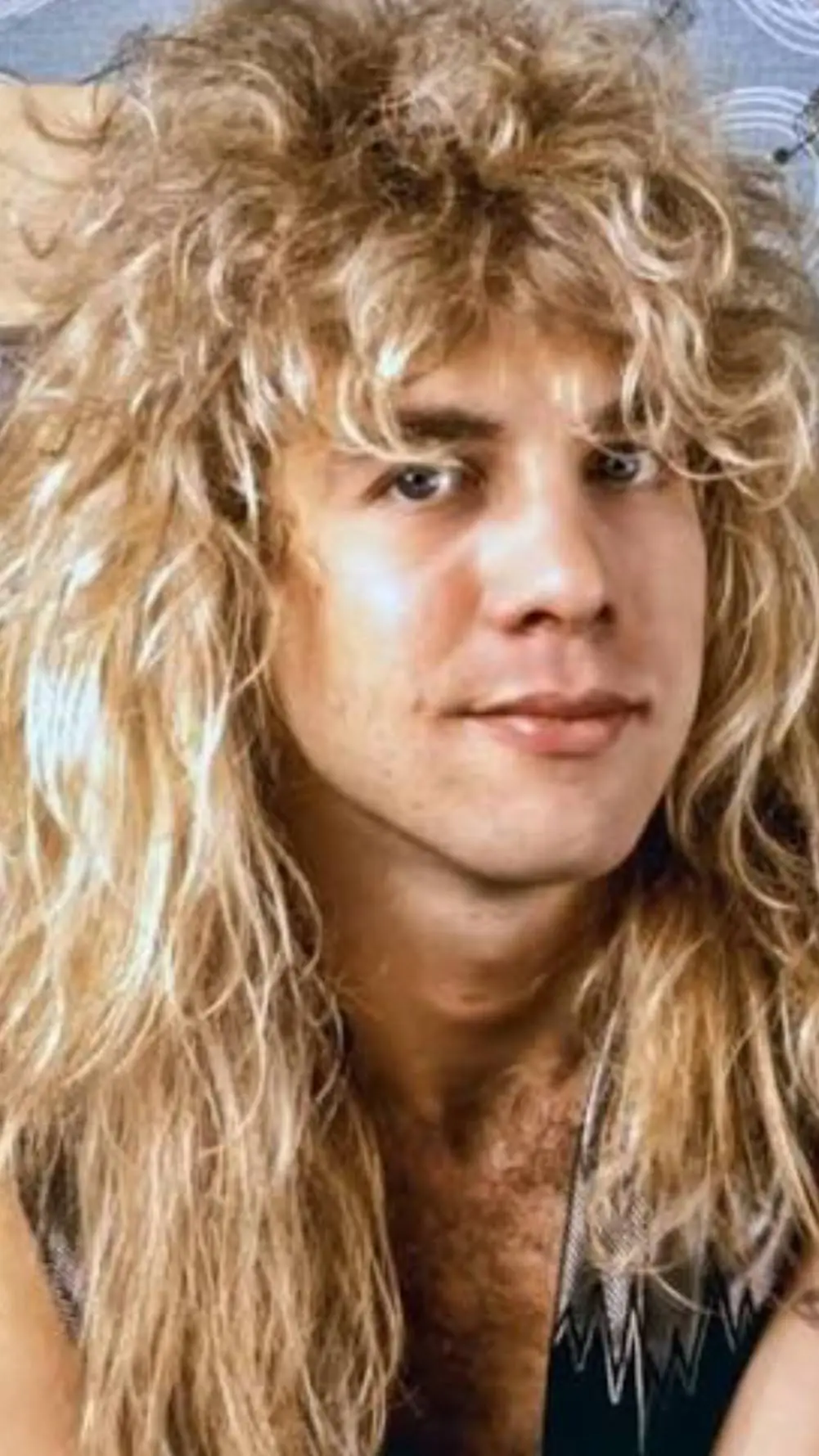 ai character: Steven adler background