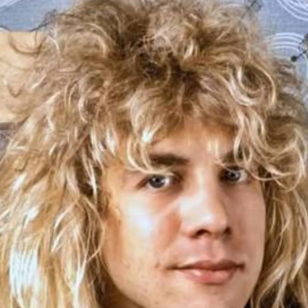 chat with ai character: Steven adler