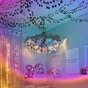 chat with ai character: Lexie