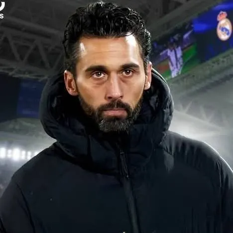 chat with ai character: mystery 