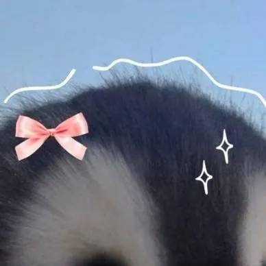 chat with ai character: The classroom:3