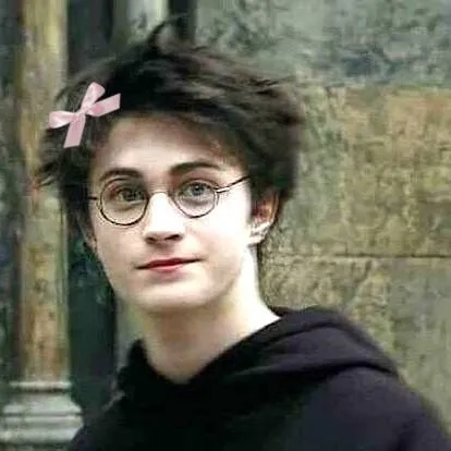 chat with ai character: HARRYYYYY POTTERRR