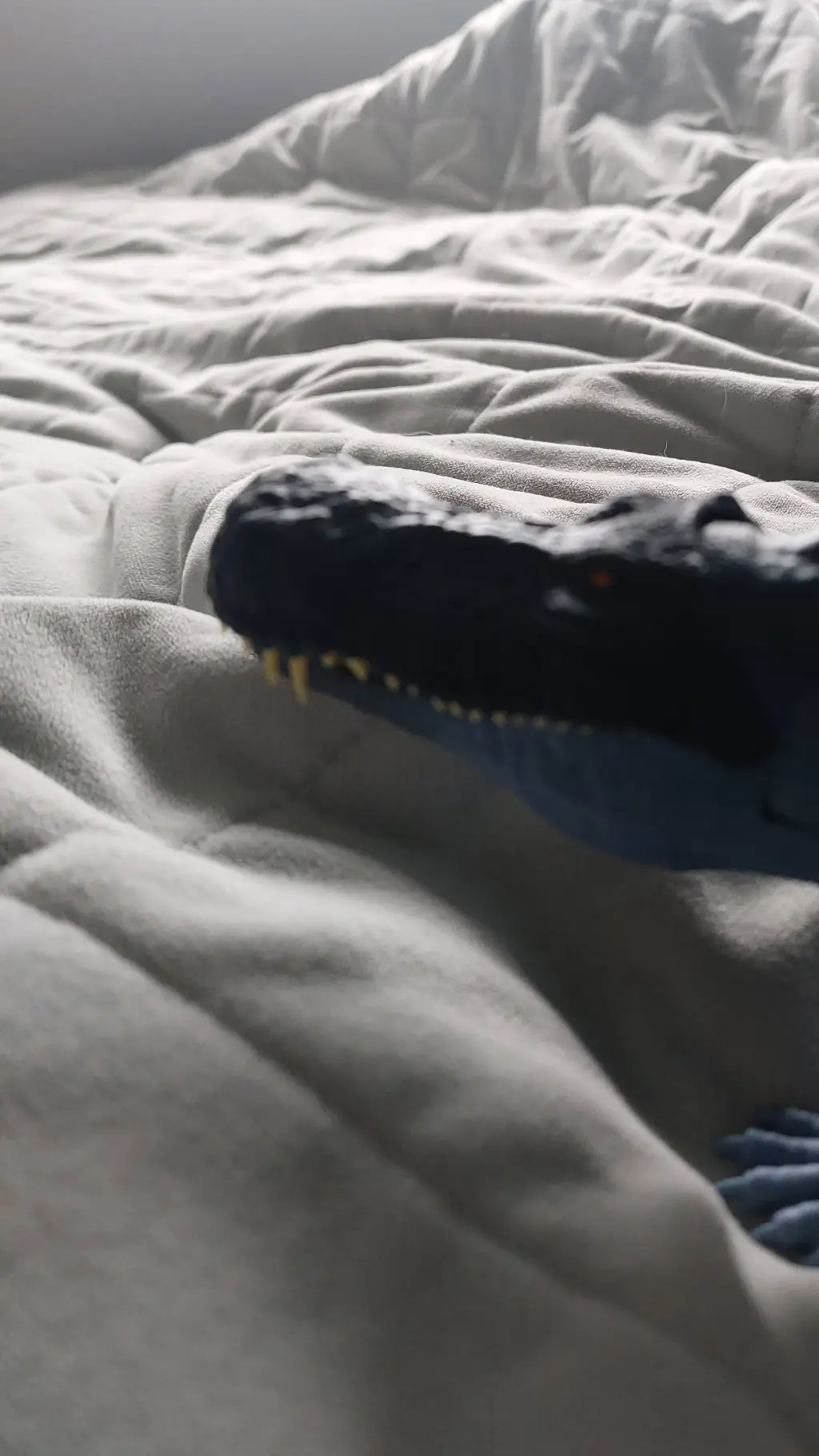 ai character: dockadile background