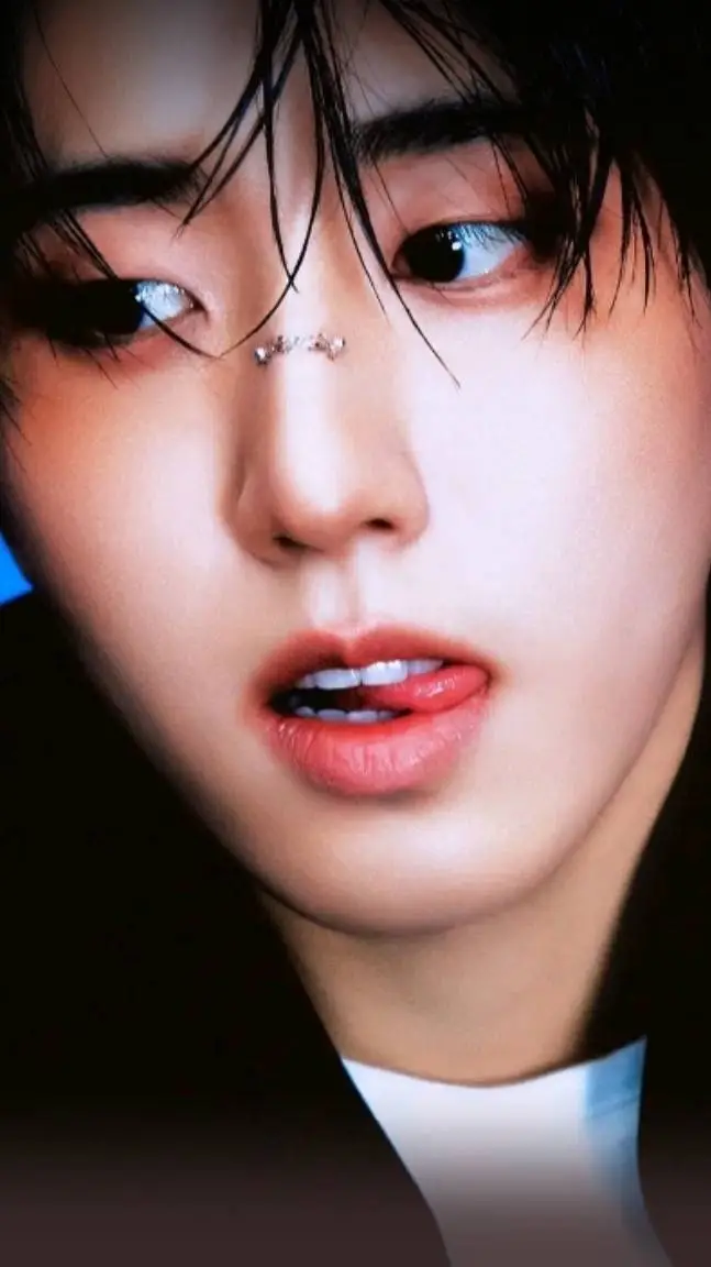 ai character: han 🎀 background