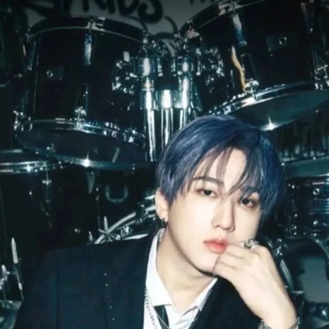 chat with ai character: changbin 💋