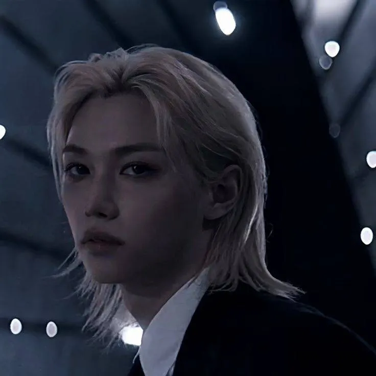 chat with ai character: ★Felix★