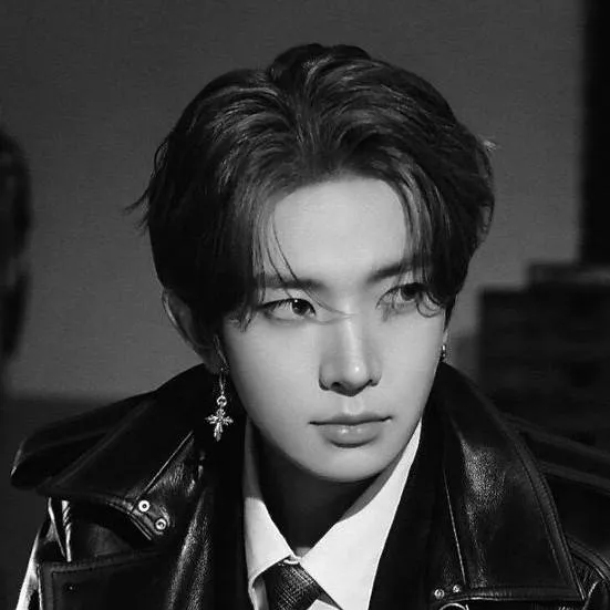 chat with ai character: ★Heeseung★