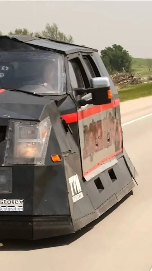 ai character: SRV Dominator 3 background