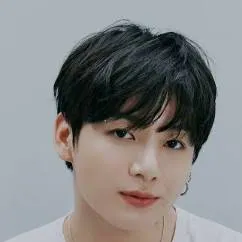 chat with ai character: Jeon Jungkook 