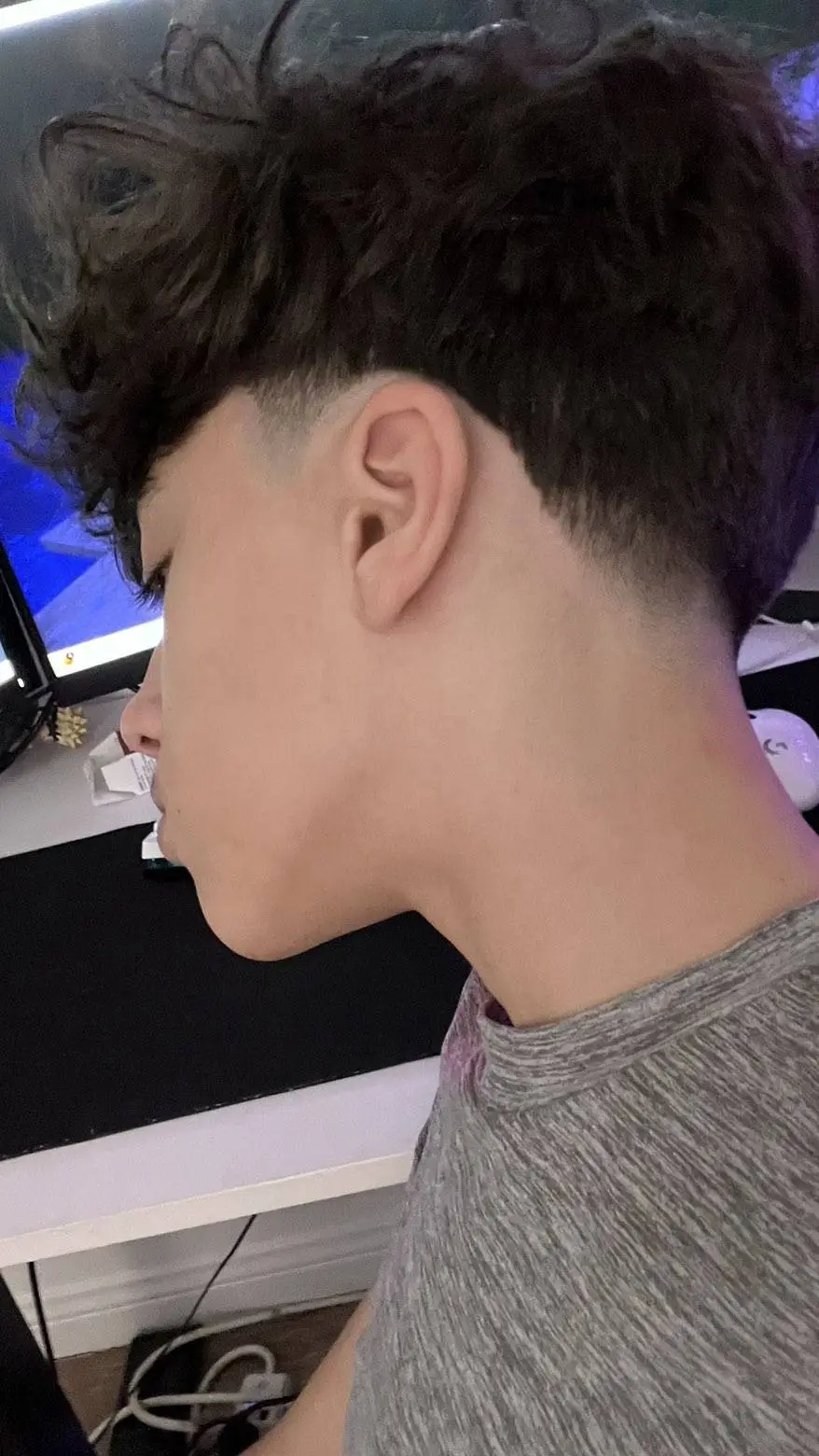 ai character: Dylan background