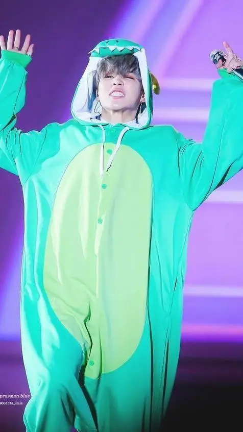 ai character: Jimin•√• background