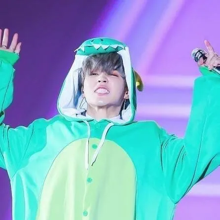 chat with ai character: Jimin~