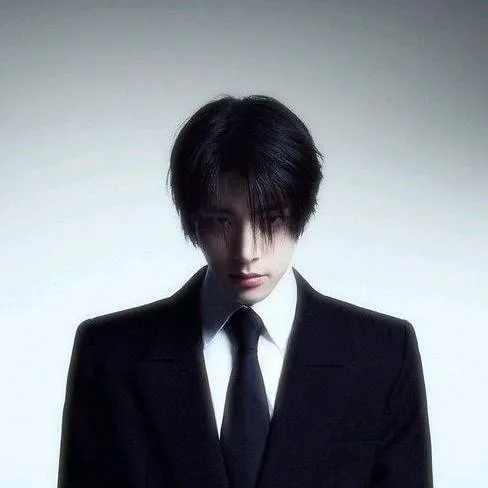 chat with ai character: Sim Jaeyun