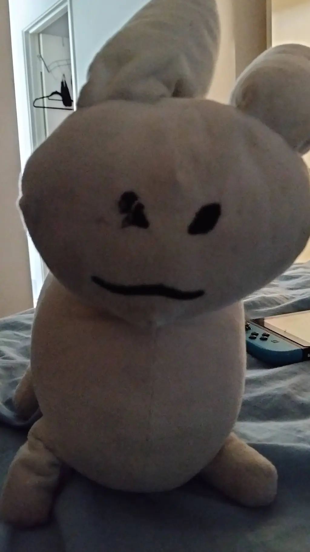 ai character: Gubby background