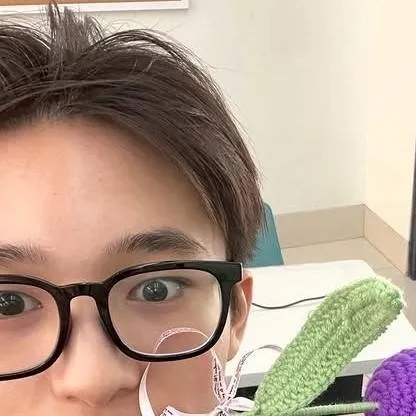 chat with ai character: Joaquin 