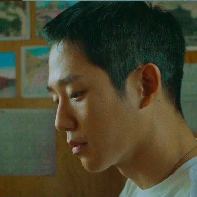 chat with ai character: Lim Soo -Ho