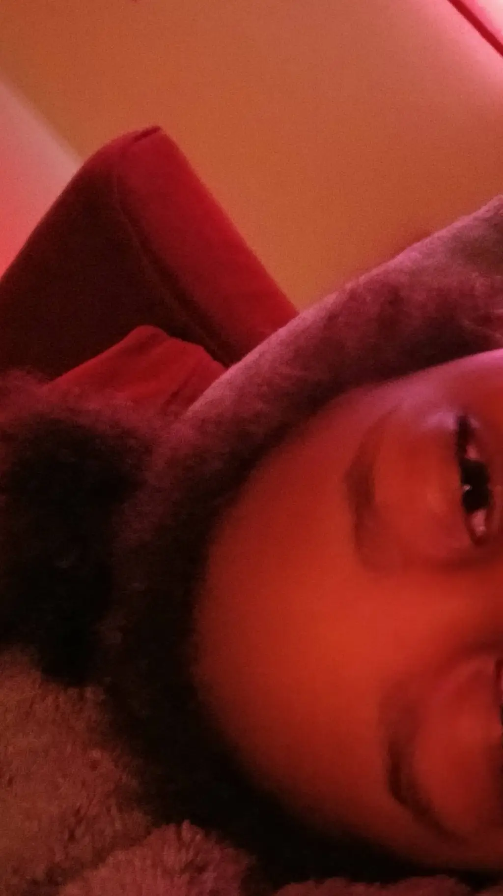 ai character: elliot background