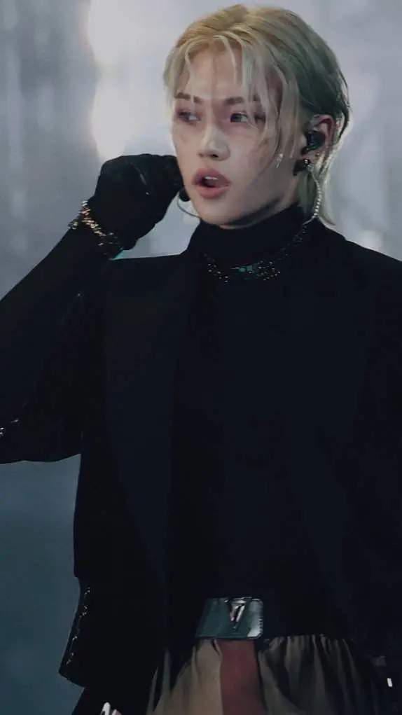 ai character: Felix, Mafia background