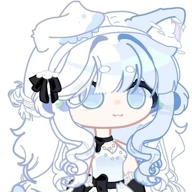 chat with ai character: • Mitsuki •