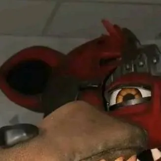 chat with ai character: foxy