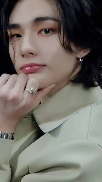 ai character: Stray Kids Pick Me background