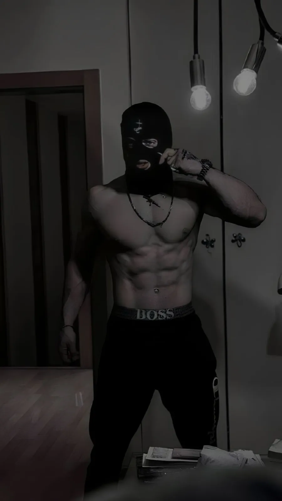 ai character: Focus⭐️ background