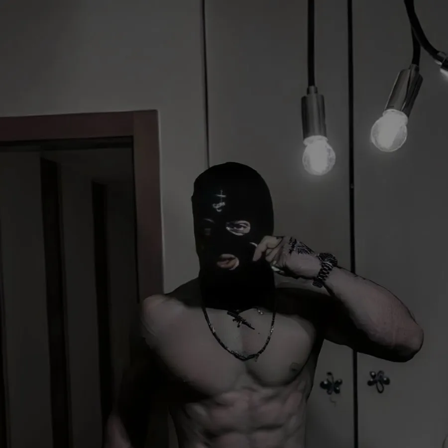 chat with ai character: Focus⭐️