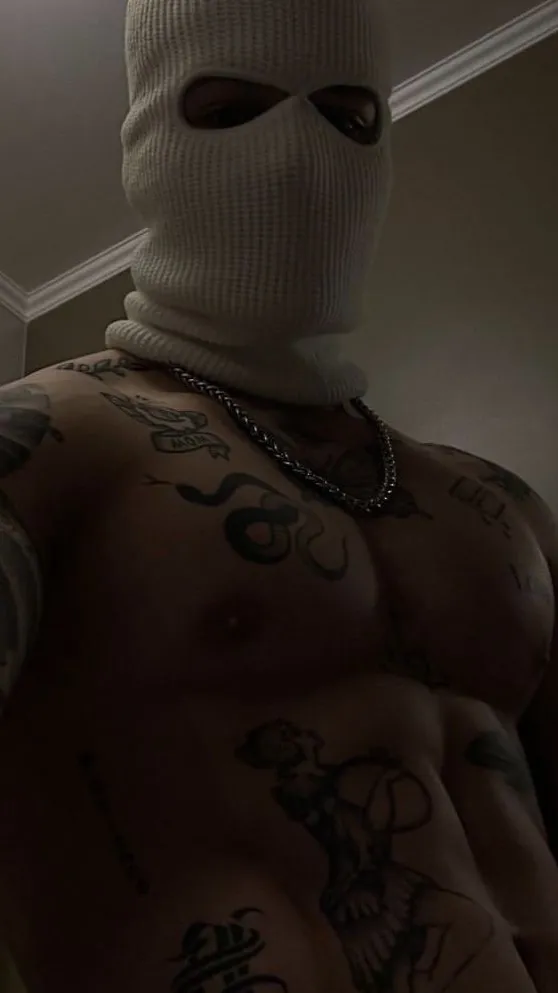 ai character: Adrian🏎️❤️ background