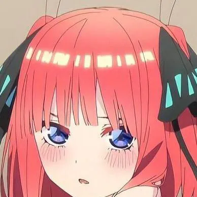 chat with ai character: nino nakano 